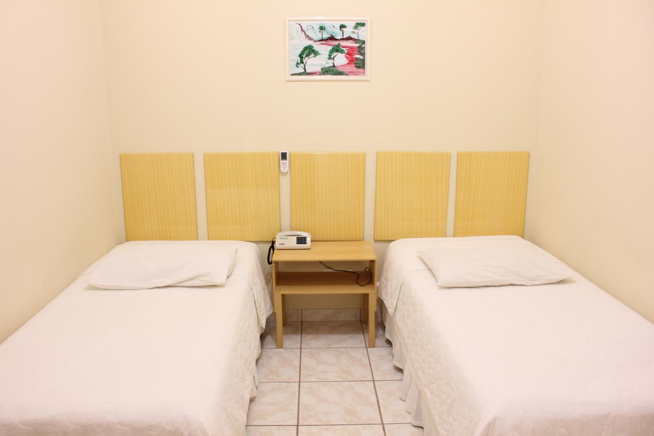 Yara Hotel Joao Pinheiro Zewnętrze zdjęcie