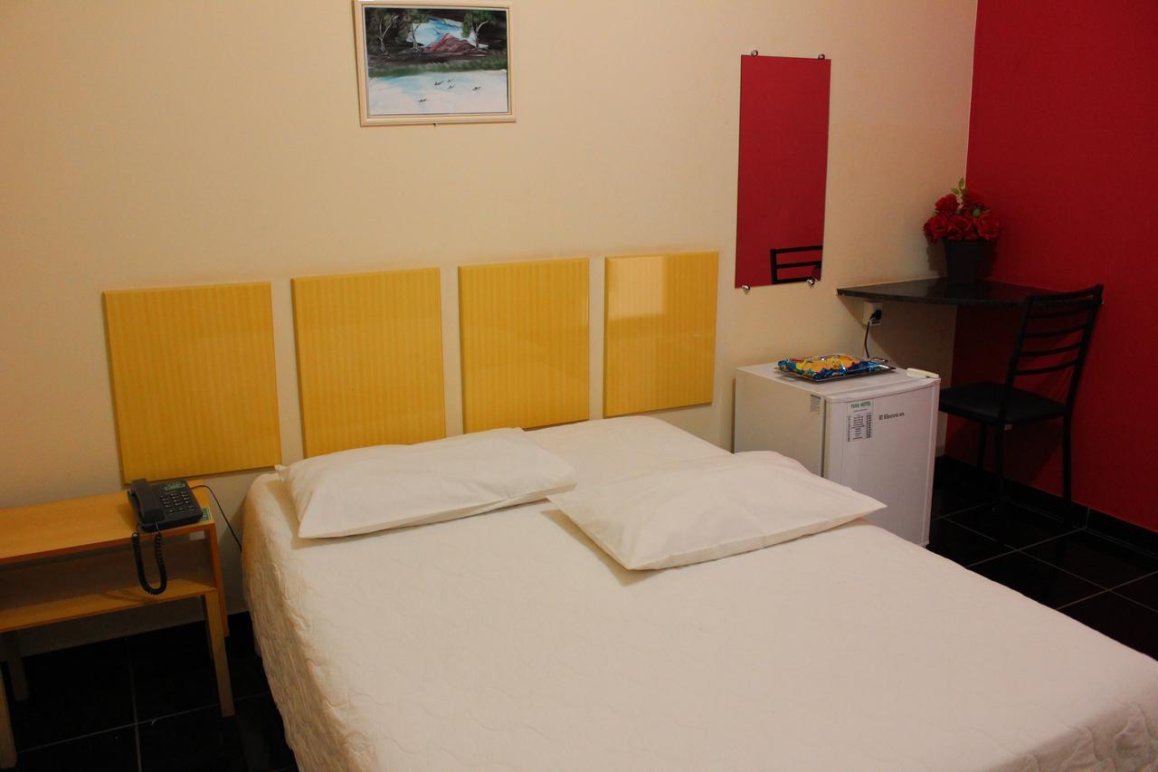 Yara Hotel Joao Pinheiro Zewnętrze zdjęcie
